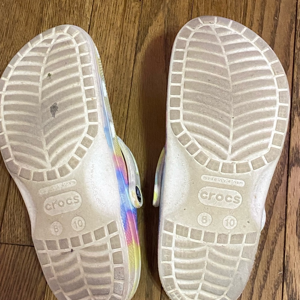 Colorful Clogs - Picture 2 of 3